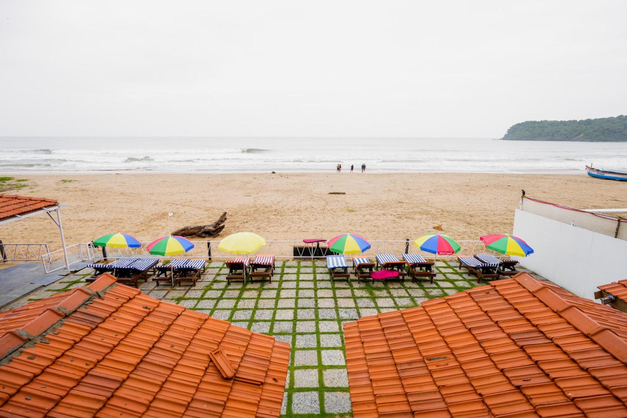 Om Sai Beach Resort Agonda Buitenkant foto